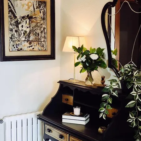 O Retiro De Bernardo Villa *