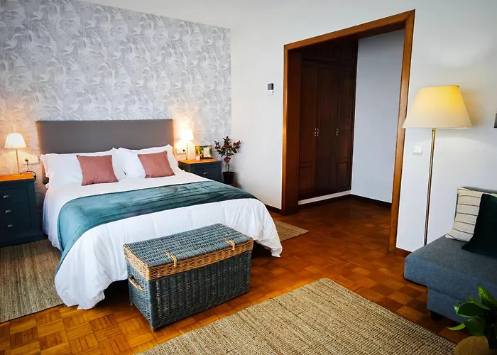 O Retiro De Bernardo Villa *